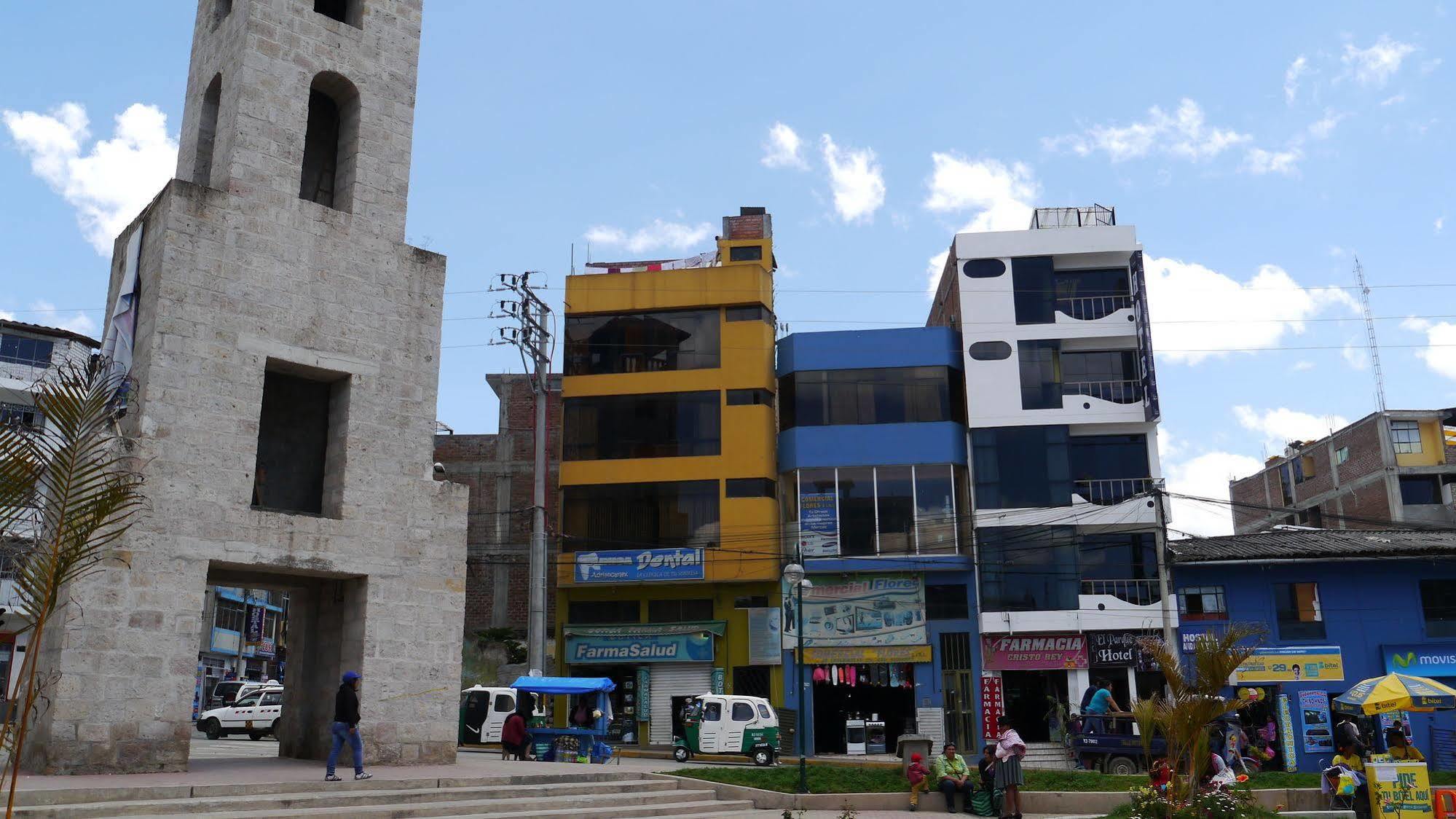El Parque Hotel Andahuaylas Ngoại thất bức ảnh