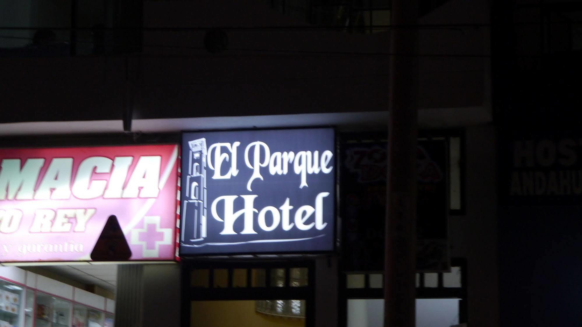 El Parque Hotel Andahuaylas Ngoại thất bức ảnh