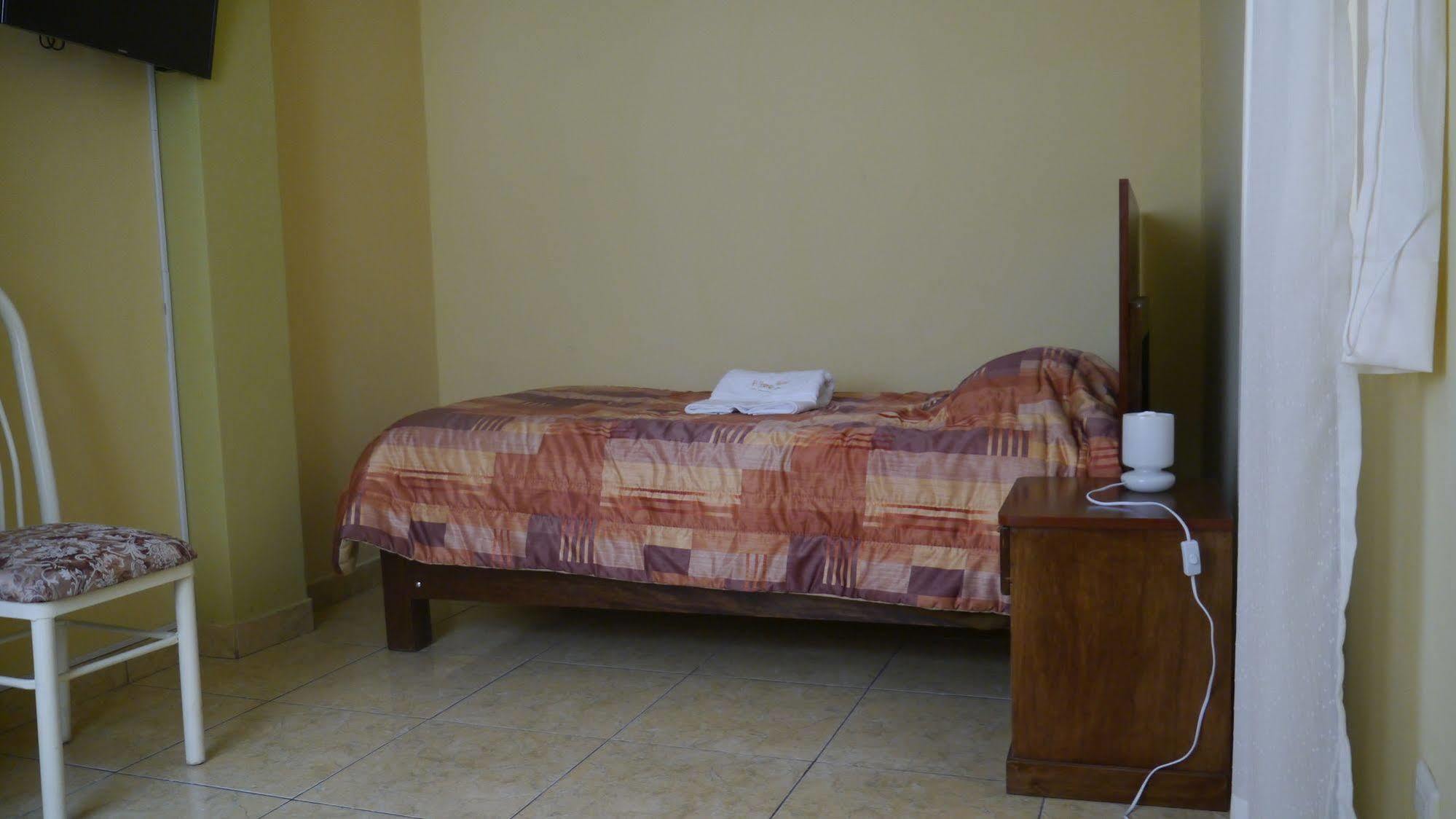 El Parque Hotel Andahuaylas Ngoại thất bức ảnh
