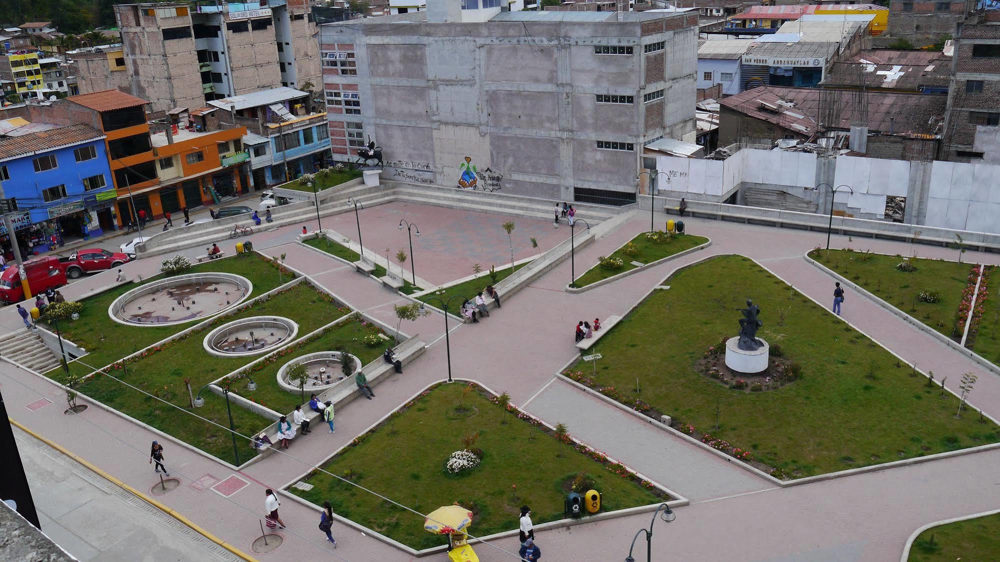 El Parque Hotel Andahuaylas Ngoại thất bức ảnh